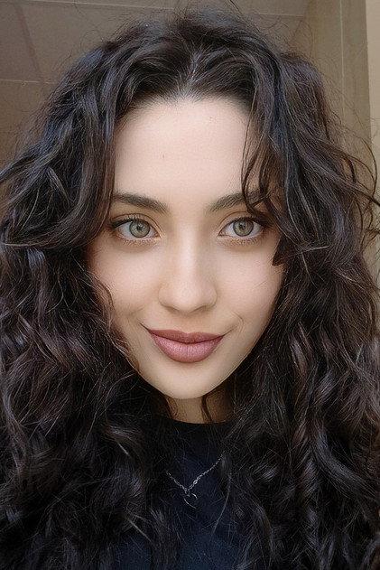 Mara Rosado - Actor Profile Photo