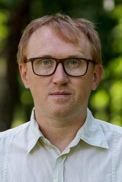 Mikhail Es'man - Actor Profile Photo