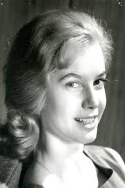 Christina Carlwind - Actor Profile Photo
