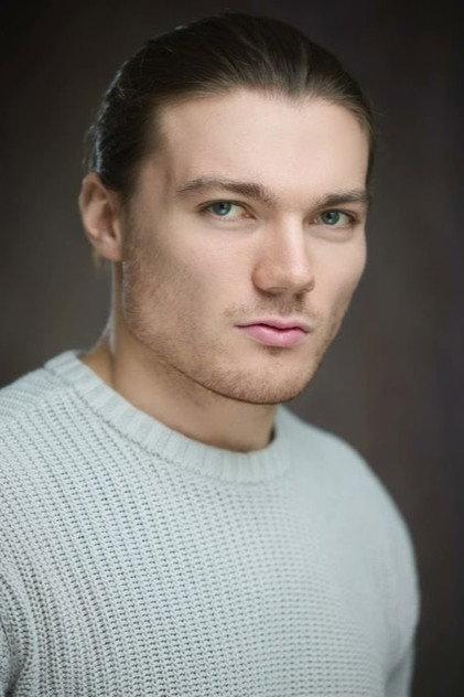 Christian Dennis - Actor Profile Photo