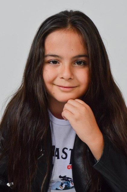 Carlitos Izazaga - Actor Profile Photo