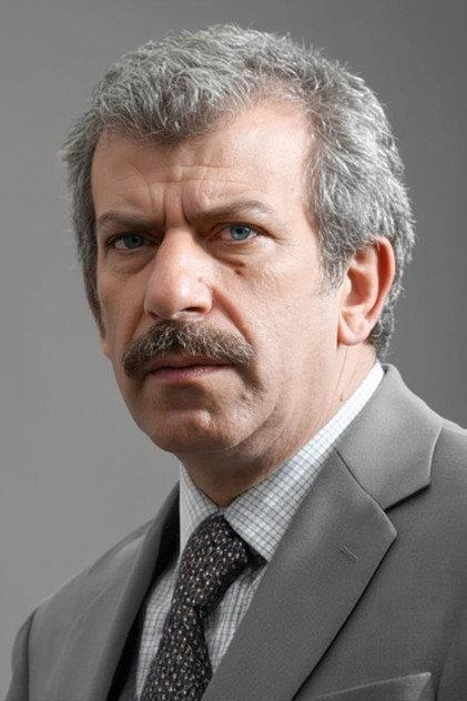 Giray Alpan - Actor Profile Photo