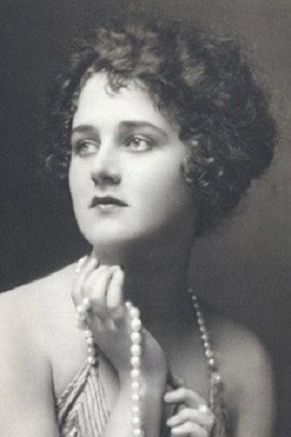 Consuelo Flowerton - Actor Profile Photo