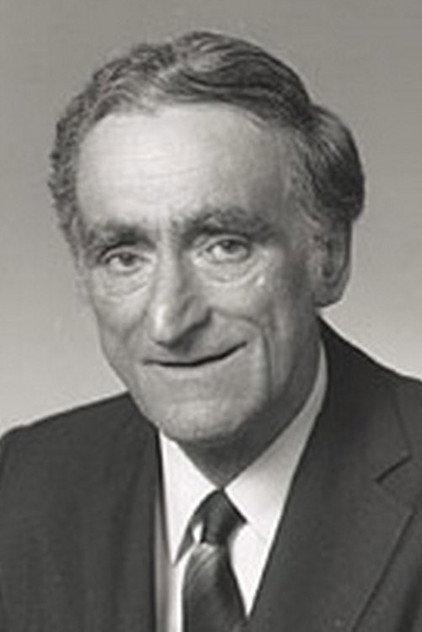 Claude Ryan - Actor Profile Photo