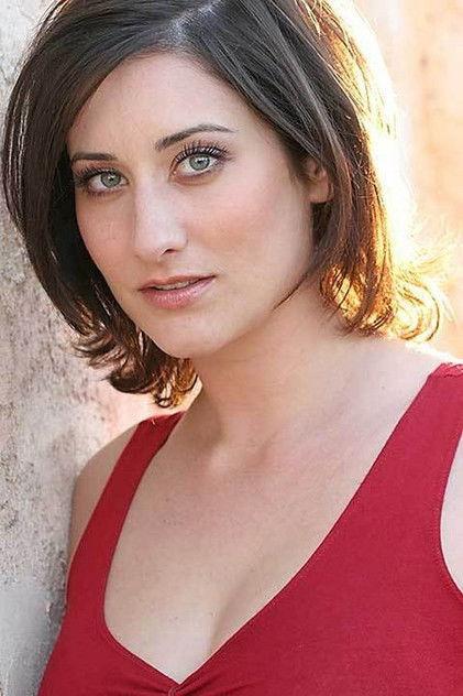 Leonora Pitts - Actor Profile Photo