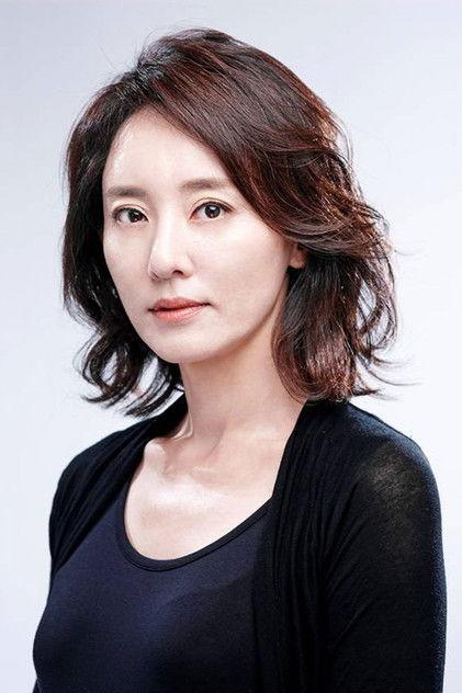 Son Ji-na - Actor Profile Photo