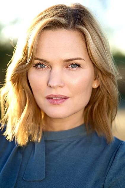 Sunny Mabrey - Actor Profile Photo
