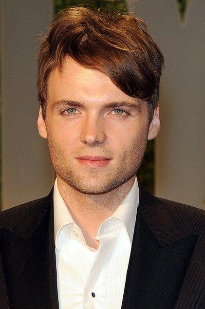 Seth Gabel - Actor Profile Photo