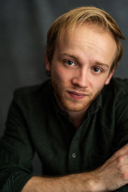 Simon Bigg - Actor Profile Photo