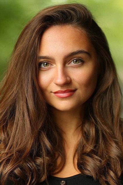 Isobelle Molloy - Actor Profile Photo