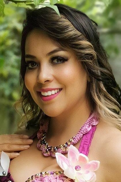 Iris de Gayes - Actor Profile Photo