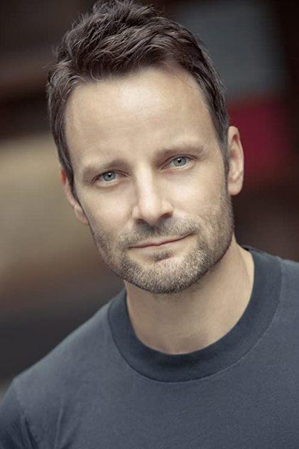 Ryan Robbins - Actor Profile Photo