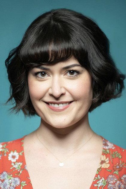 Cait Cortelyou - Actor Profile Photo