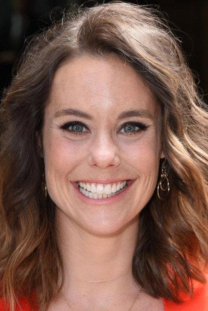 Ashley Williams - Actor Profile Photo