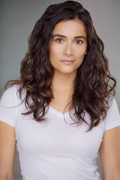 Nazanin Nour - Actor Profile Photo