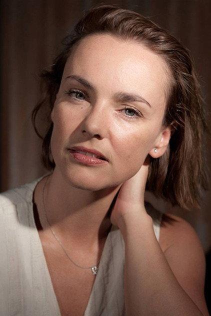 Delphine Zentout - Actor Profile Photo