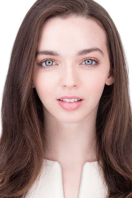 Allison Winn - Actor Profile Photo