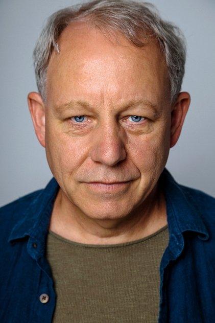 Brad Greenquist - Actor Profile Photo