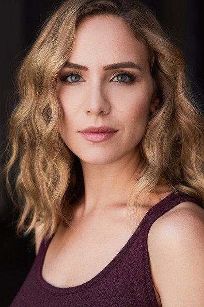 Amber Goldfarb - Actor Profile Photo