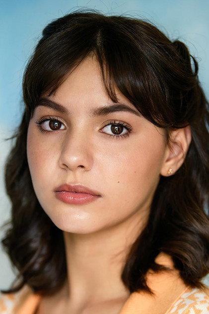 Samantha Lorraine - Actor Profile Photo