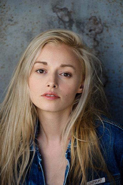 Anne-Marie Waldeck - Actor Profile Photo