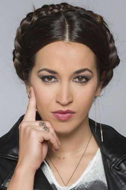 Bea de la Cruz - Actor Profile Photo
