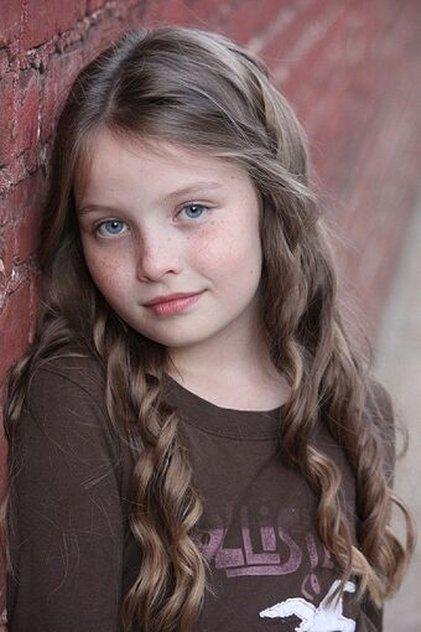 Rachel St. Gelais - Actor Profile Photo