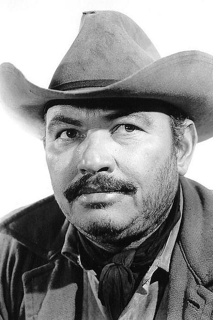 Juan García - Actor Profile Photo