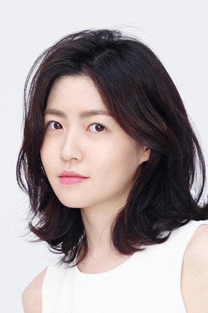 Shim Eun-kyung - Actor Profile Photo