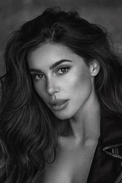 Jocelyn Wedow - Actor Profile Photo