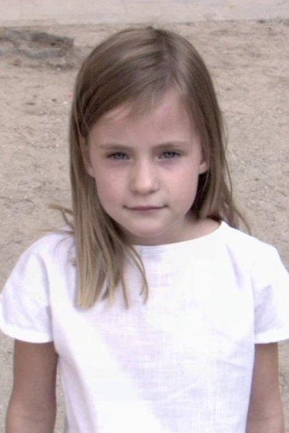 Silvia Llanos - Actor Profile Photo