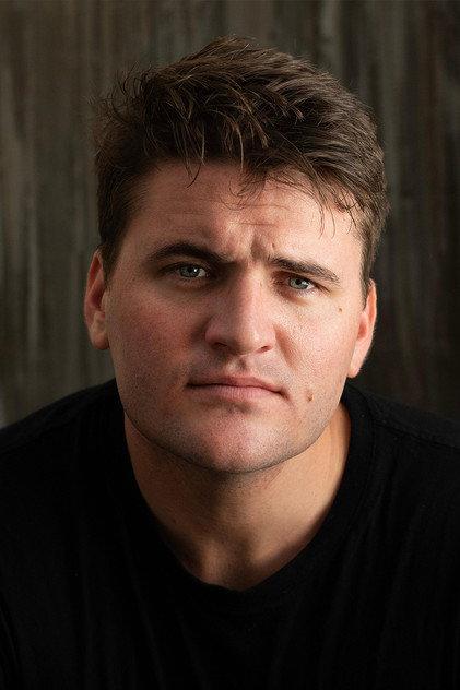 Altus Vernooy - Actor Profile Photo