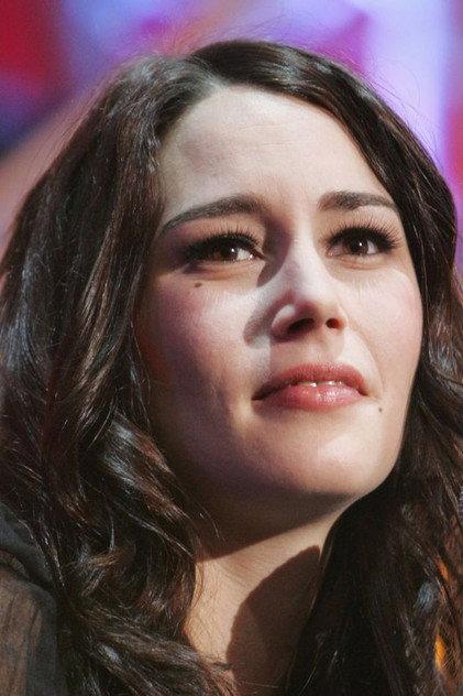 Marie Espinosa - Actor Profile Photo