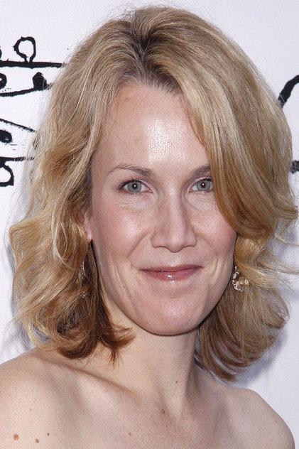 Erin Dilly - Actor Profile Photo
