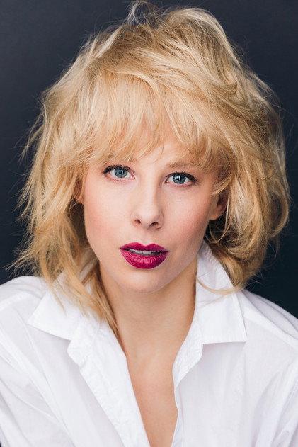 Christina Toth - Actor Profile Photo