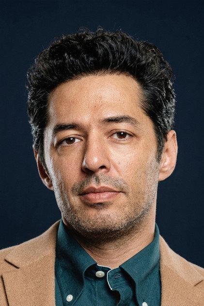Mert Fırat - Actor Profile Photo