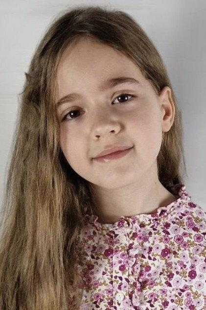 Elena Sophia Senise - Actor Profile Photo