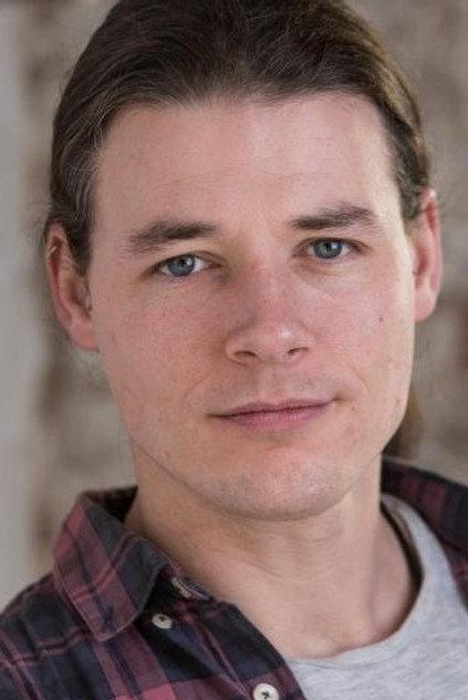 Stephen Kerr - Actor Profile Photo