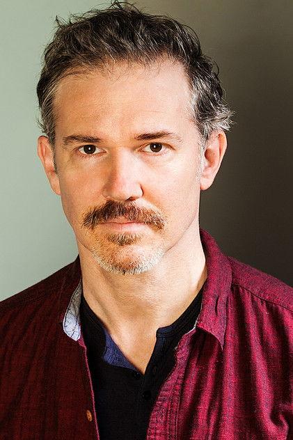 Loren Dean - Actor Profile Photo