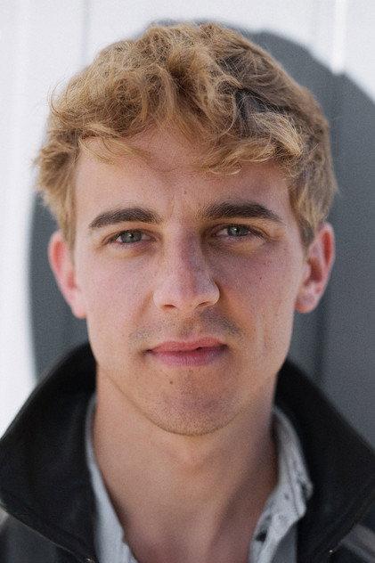 Bartłomiej Deklewa - Actor Profile Photo