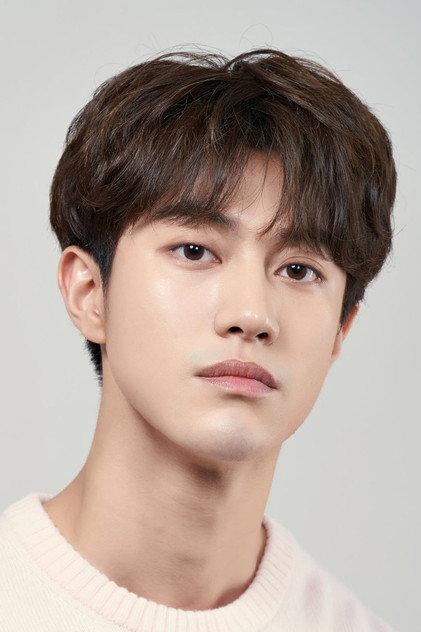 Kwak Dong-yeon - Actor Profile Photo
