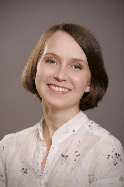 Ursula Ratasepp - Actor Profile Photo