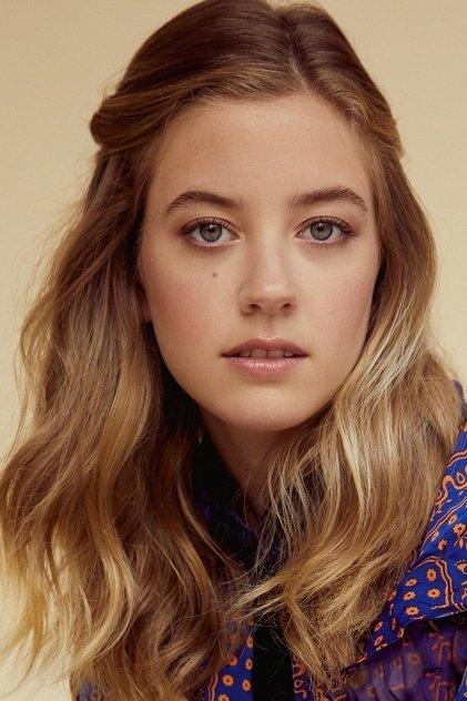 Mallory Bechtel - Actor Profile Photo