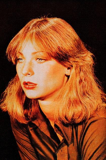 Vania Tzvetkova - Actor Profile Photo