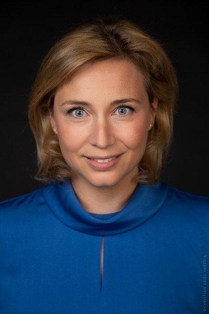 Wietske van Tongeren - Actor Profile Photo