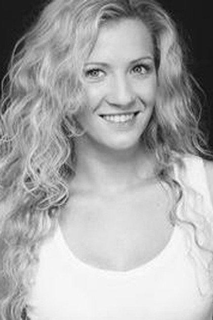 Victoria Slinger - Actor Profile Photo