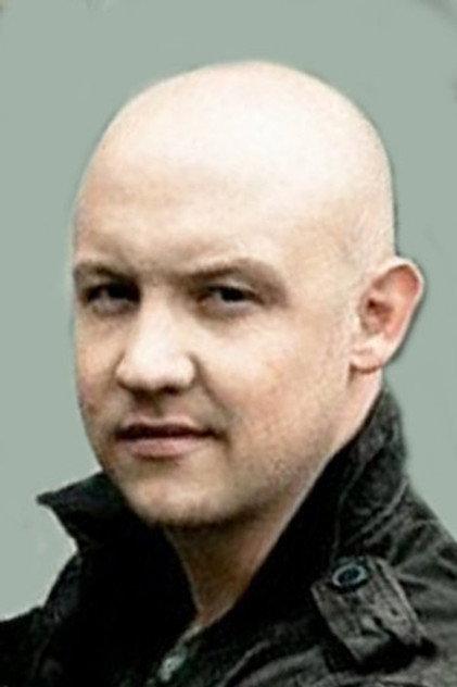 Isaac Slade - Actor Profile Photo