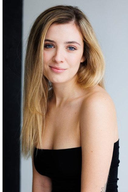Ana Zaley - Actor Profile Photo