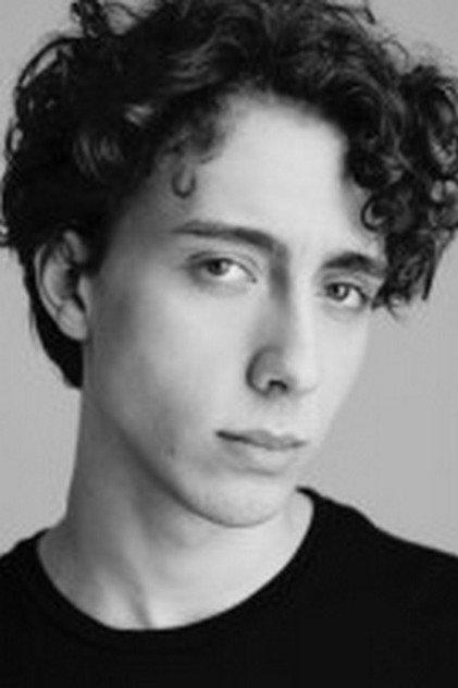 Léo Siminot - Actor Profile Photo