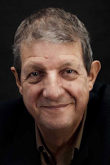 Chris Serle - Actor Profile Photo
